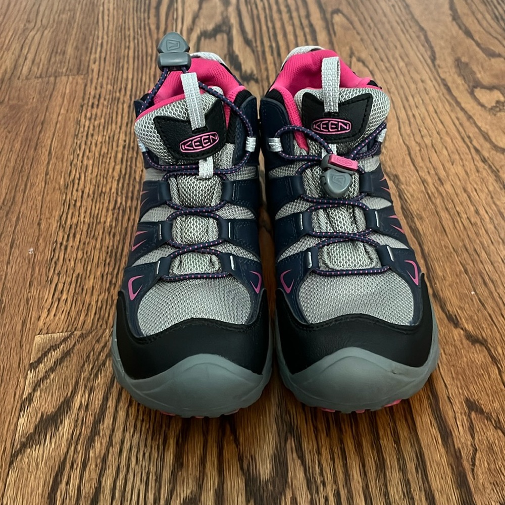 Keen hiking  boots